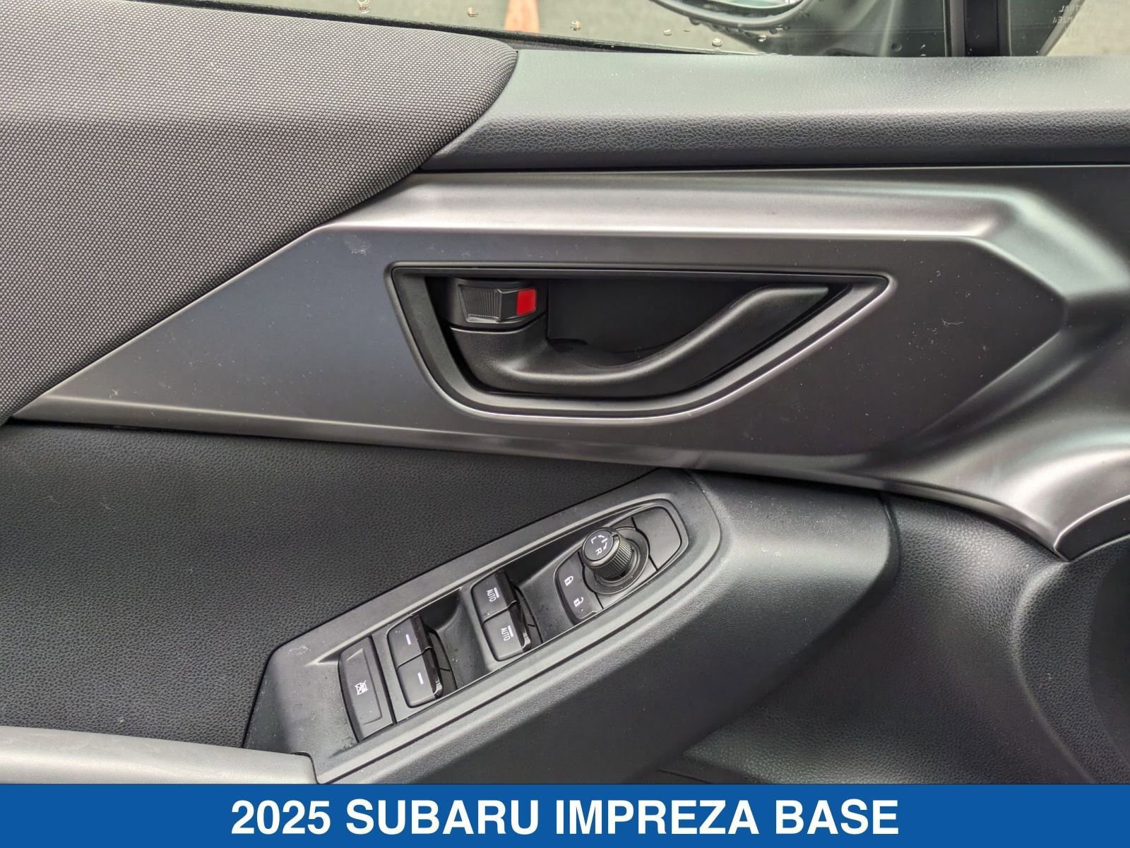 Certified 2025 Subaru Impreza 2.0i AWD/4WD image 13