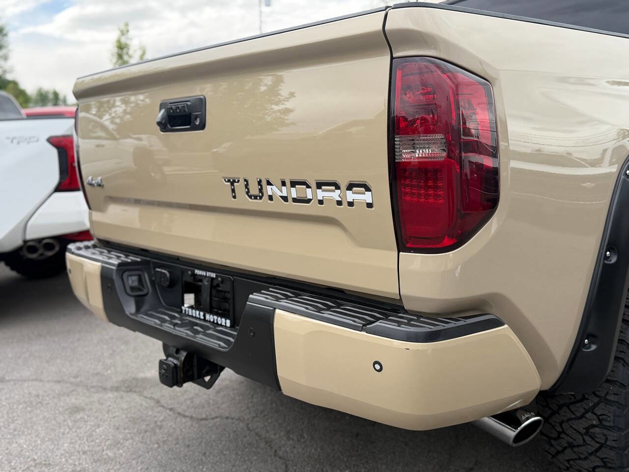 Used 2017 Toyota Tundra Limited w/ Limited Premium Package AWD/4WD image 47