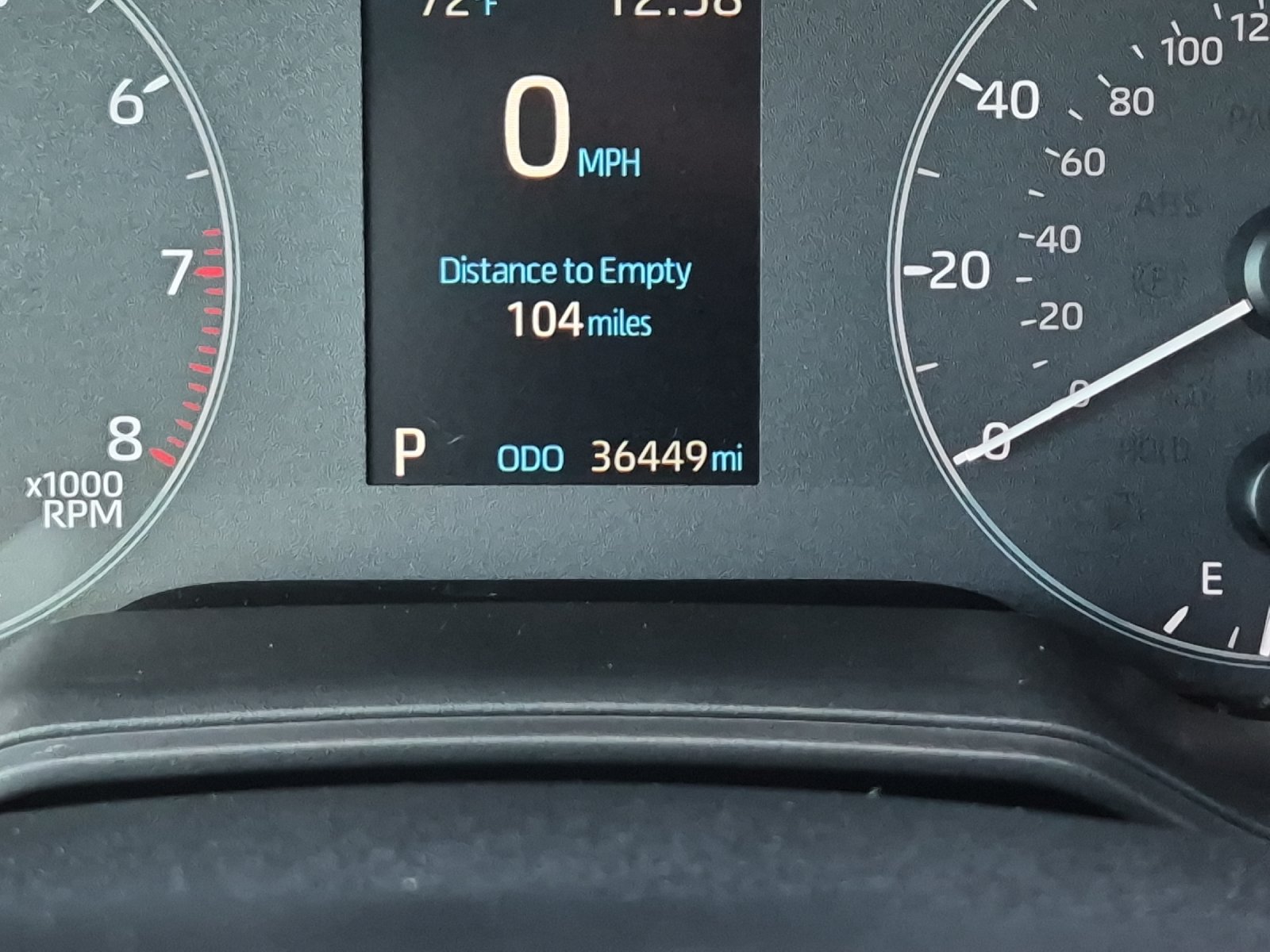 Used 2024 Toyota Corolla SE w/ SE Premium Package FWD image 25