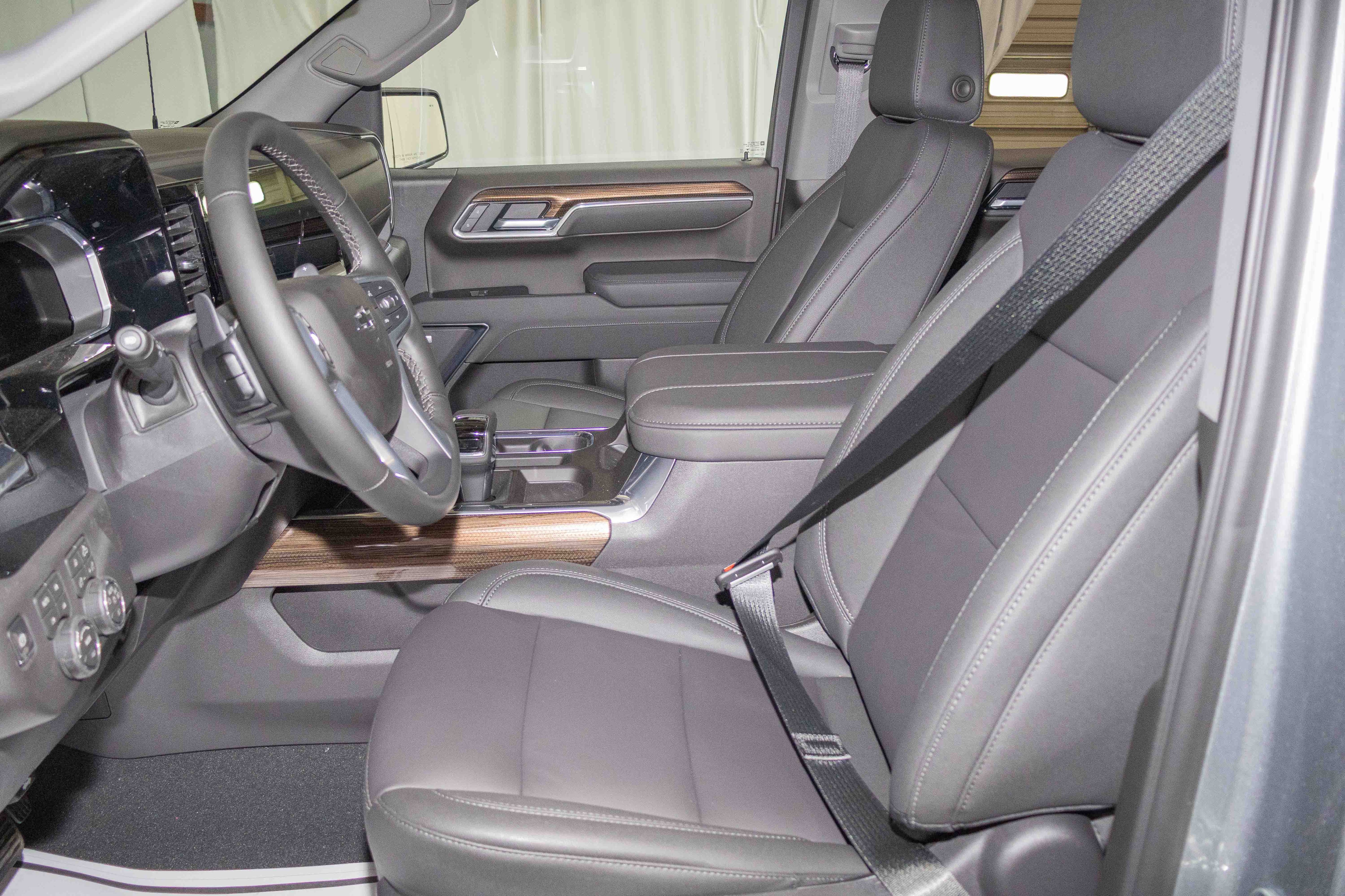 New 2026 Chevrolet Silverado 1500 LT Trail Boss w/ LT Trail Boss Premium Package image 9