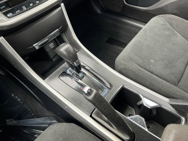 Used 2013 Honda Accord LX image 27