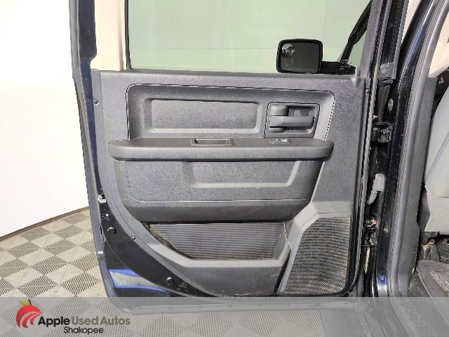 Used 2014 RAM 1500 Express AWD/4WD image 24