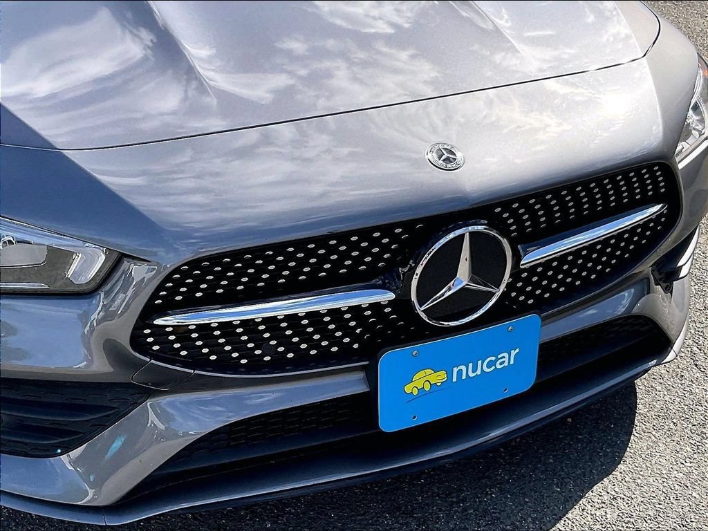 Used 2023 Mercedes-Benz CLA 250 4MATIC image 32