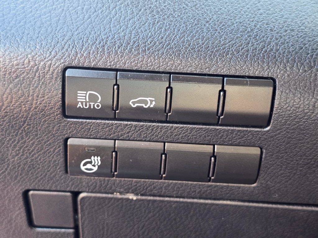 Used 2022 Lexus RX 350L Premium w/ Premium Package AWD/4WD image 20
