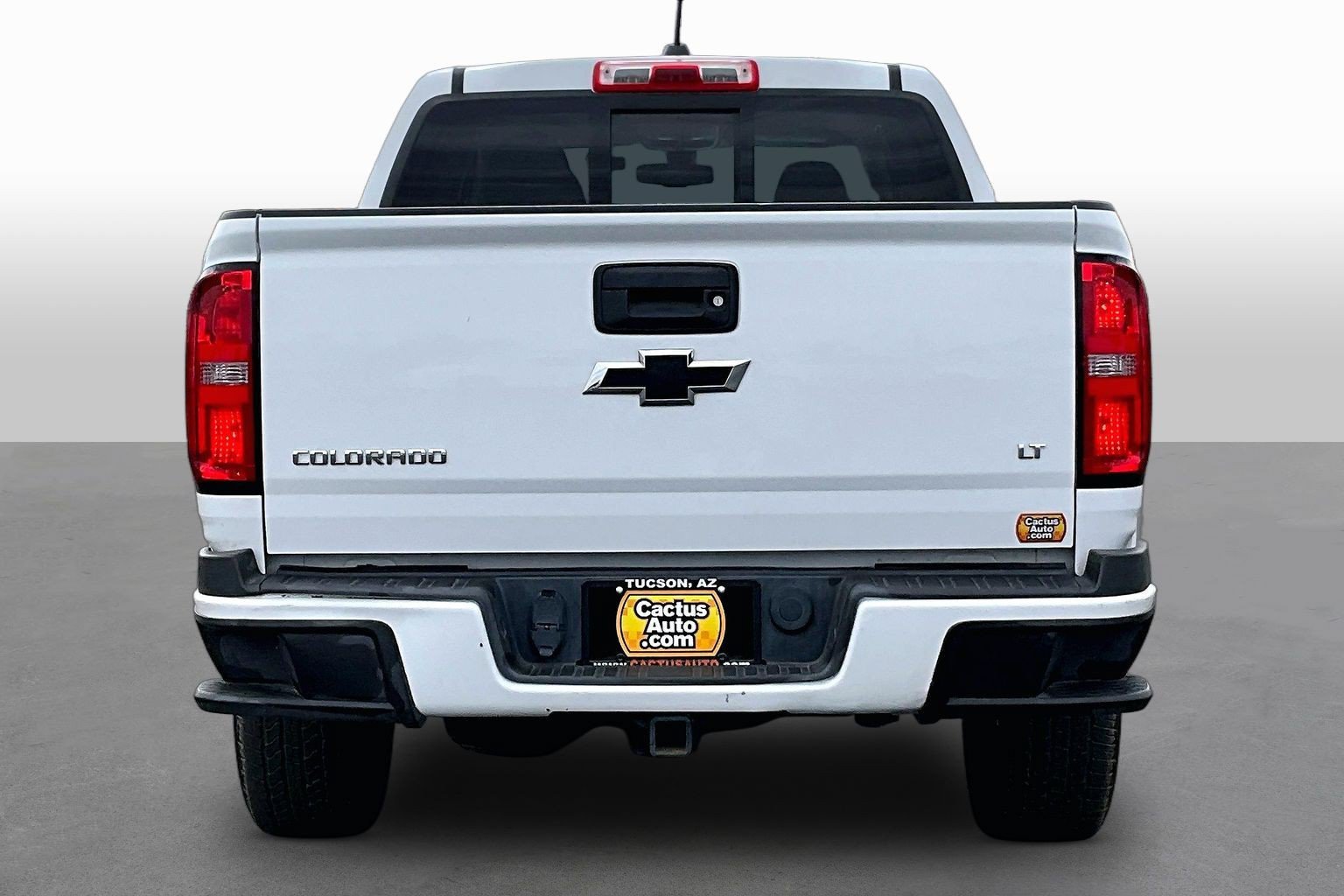 Used 2016 Chevrolet Colorado LT w/ LT Convenience Package RWD image 4