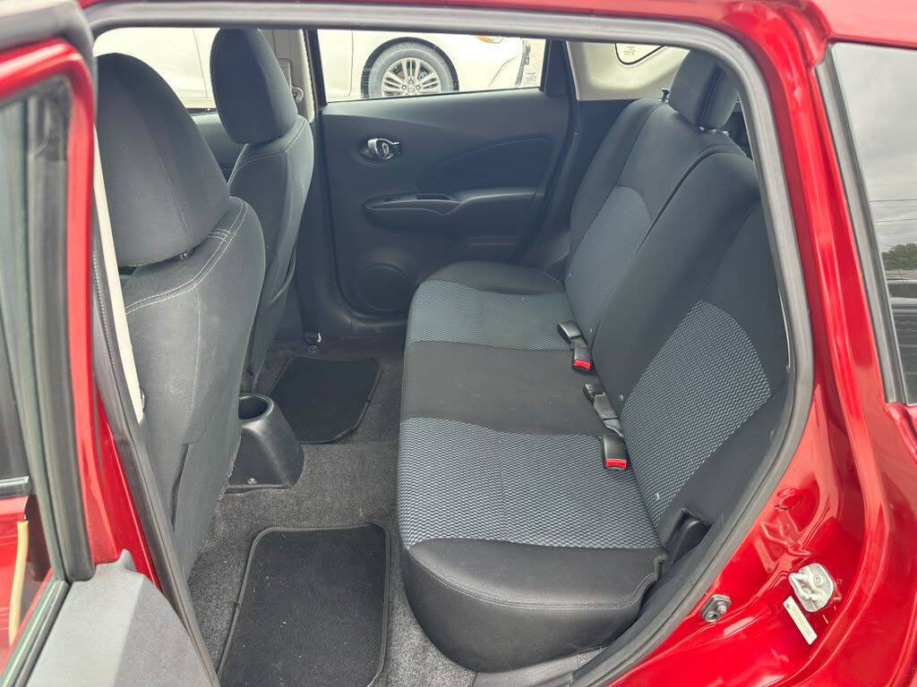Used 2016 Nissan Versa Note SV FWD image 22