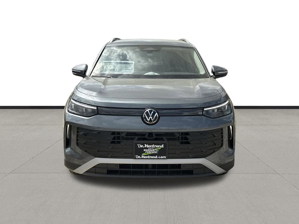 New 2026 Volkswagen Tiguan S image 2