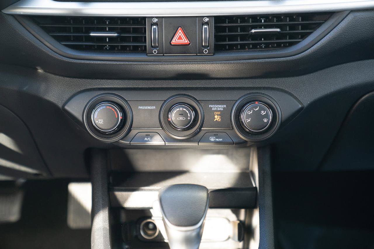 Used 2024 Kia Forte LXS image 28