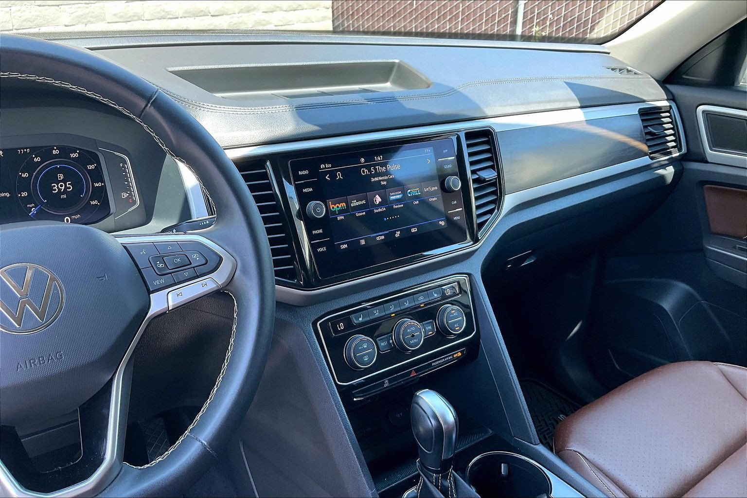 Certified 2023 Volkswagen Atlas SE AWD/4WD image 5