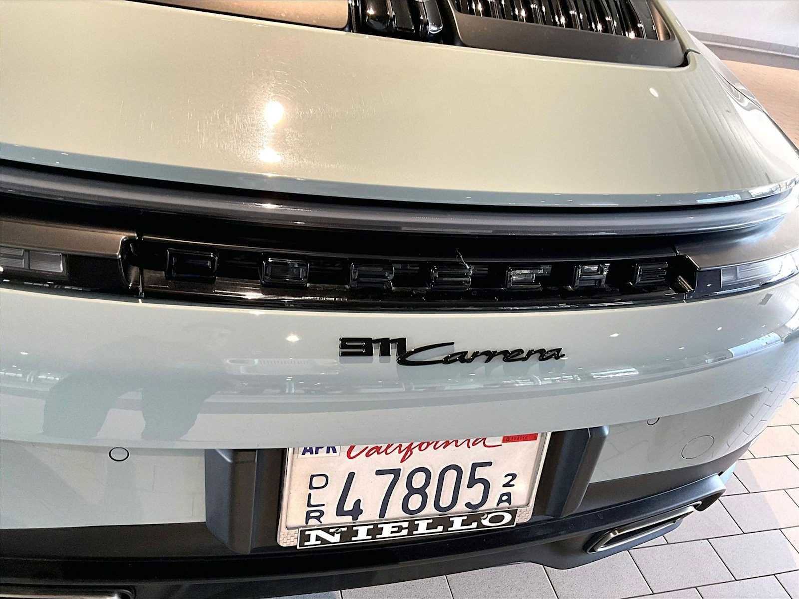 Used 2025 Porsche 911 Carrera image 36