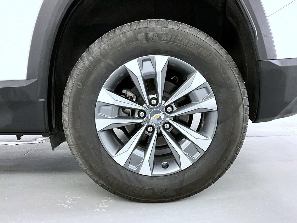 Certified 2025 Chevrolet Equinox LT image 22