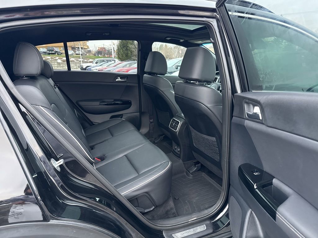 Used 2022 Kia Sportage SX image 6