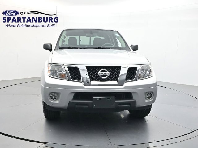 Used 2019 Nissan Frontier SV w/ Value Truck Package RWD image 2