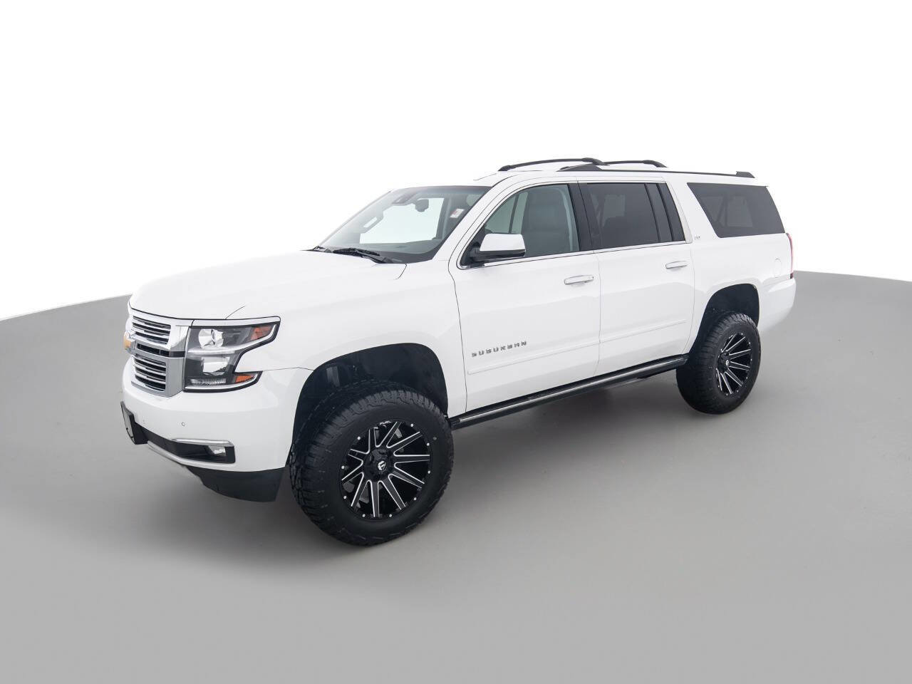 Used 2015 Chevrolet Suburban LTZ image 8