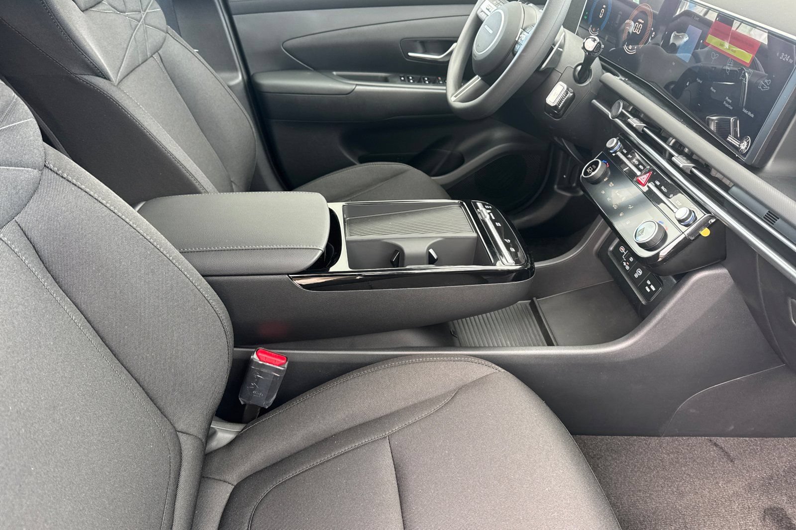 New 2026 Hyundai Tucson SEL AWD/4WD image 16