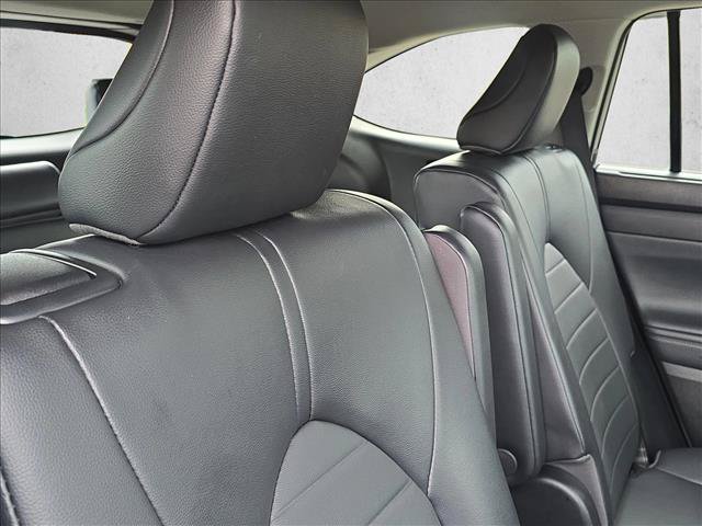 Used 2022 Toyota Highlander XLE FWD image 21