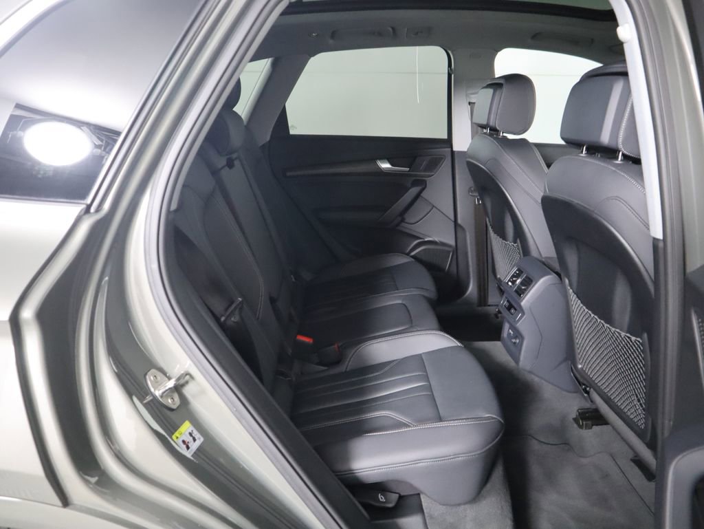 Certified 2025 Audi Q5 2.0T Premium Plus w/ Premium Plus Package image 23