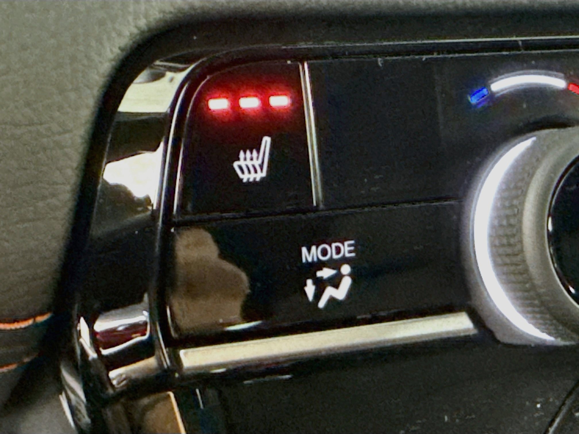 New 2026 Honda Pilot Sport image 25