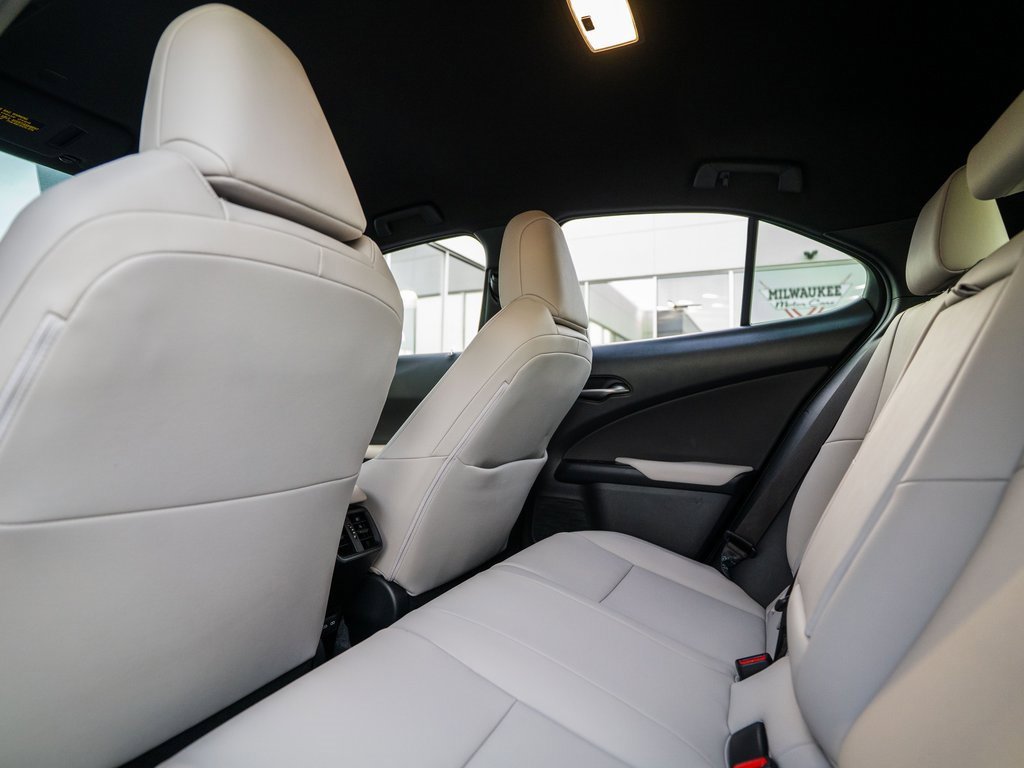 Used 2021 Lexus UX 250h w/ Accessory Package (Z1) image 28