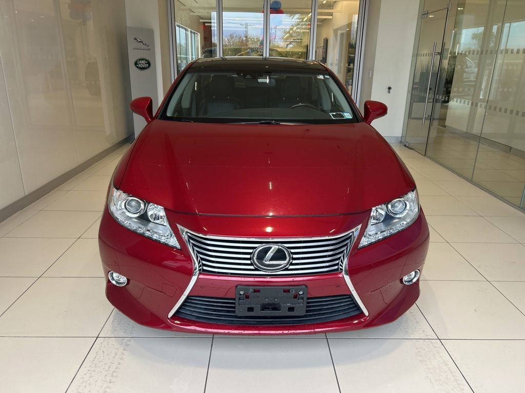 Used 2015 Lexus ES 350 w/ Ultra Luxury Package image 21