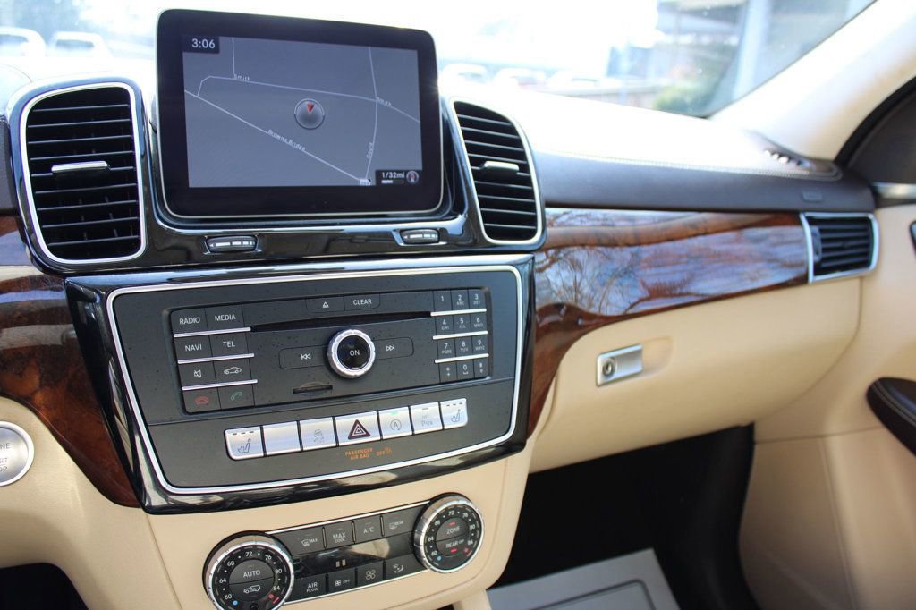 Used 2019 Mercedes-Benz GLS 450 4MATIC image 34