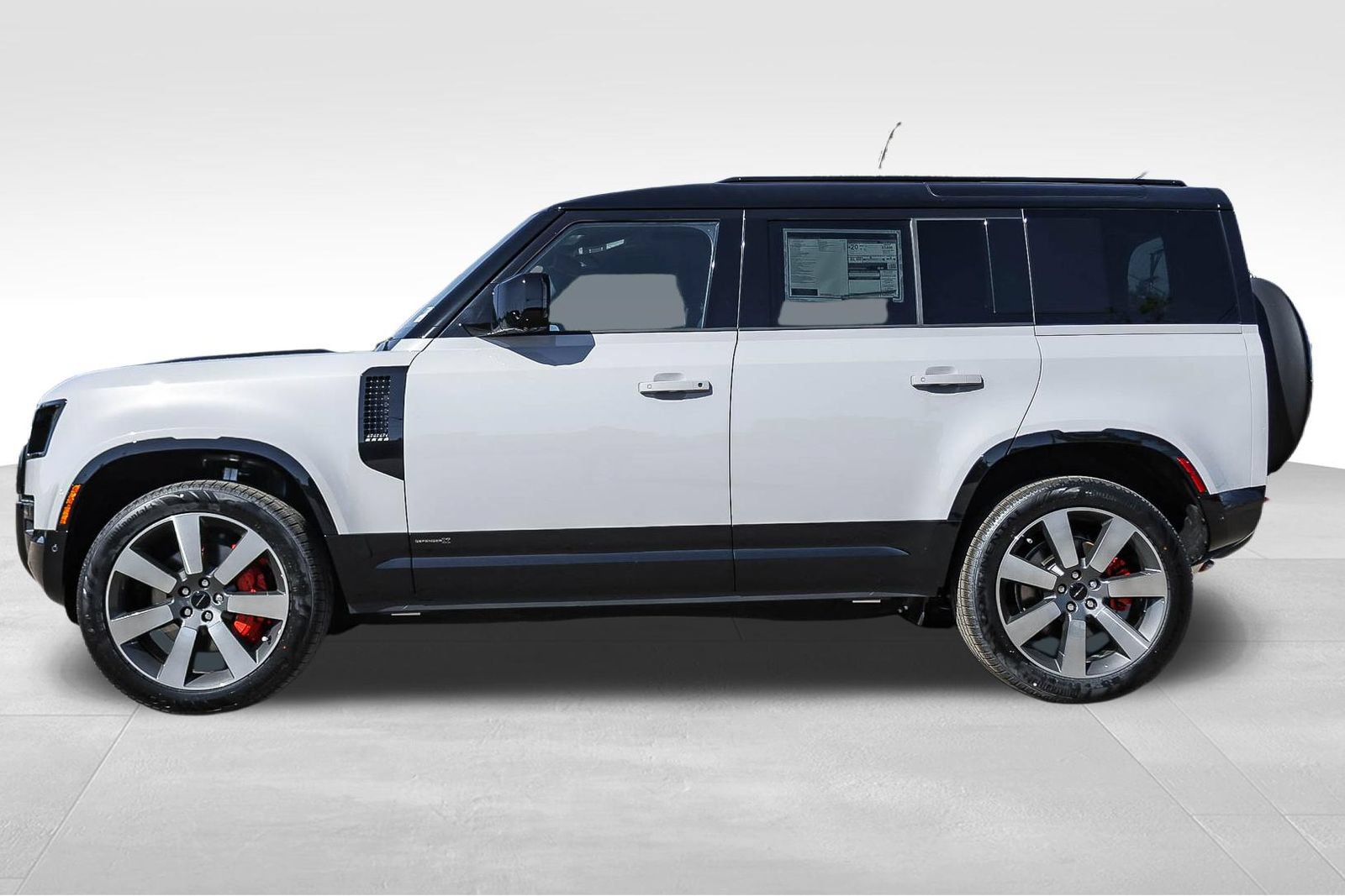 New 2026 Land Rover Defender 110 X AWD/4WD image 7