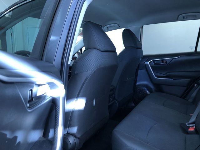 Certified 2022 Toyota RAV4 LE image 19