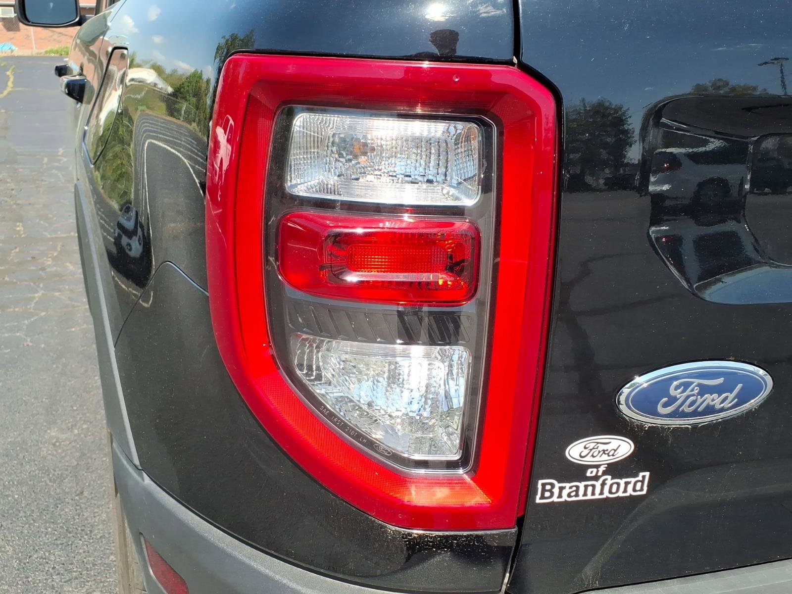 Used 2023 Ford Bronco Sport Outer Banks w/ Tech Package AWD/4WD image 13