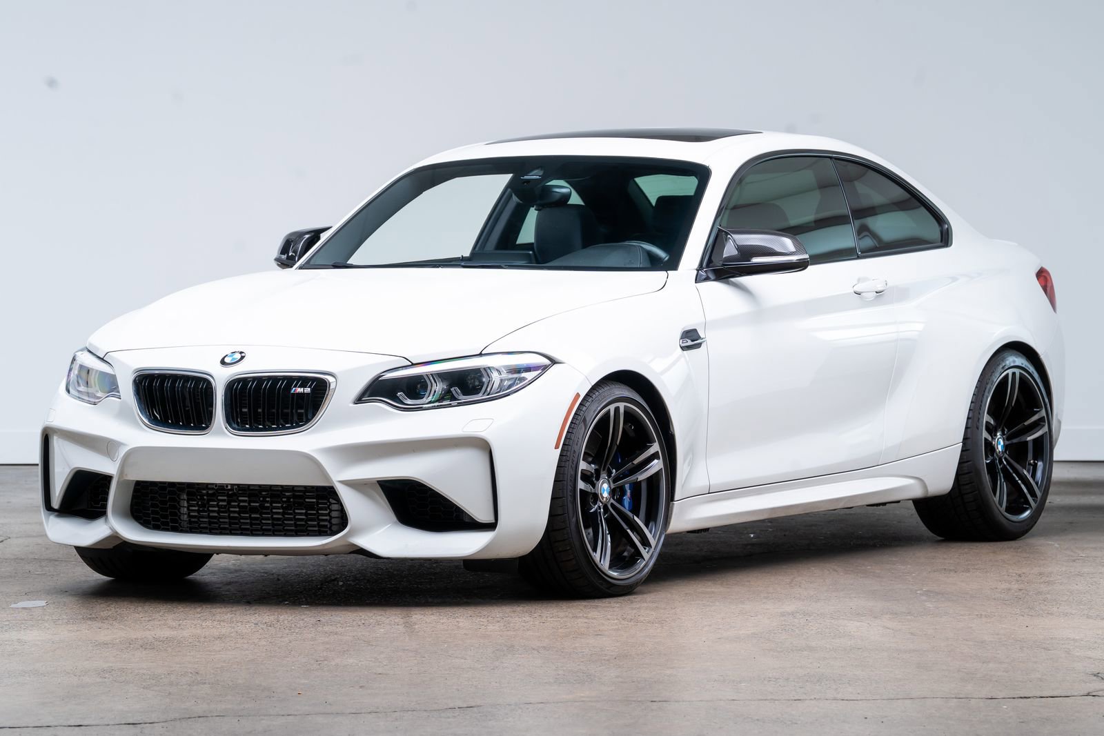 Used 2018 BMW M2 w/ Executive Package RWD image 4