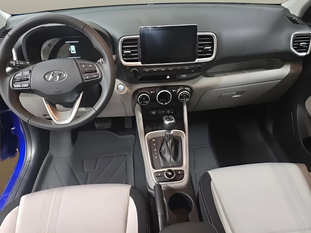 Used 2026 Hyundai Venue SEL FWD image 21