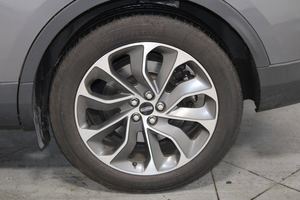 Used 2022 Lincoln Nautilus Reserve image 18