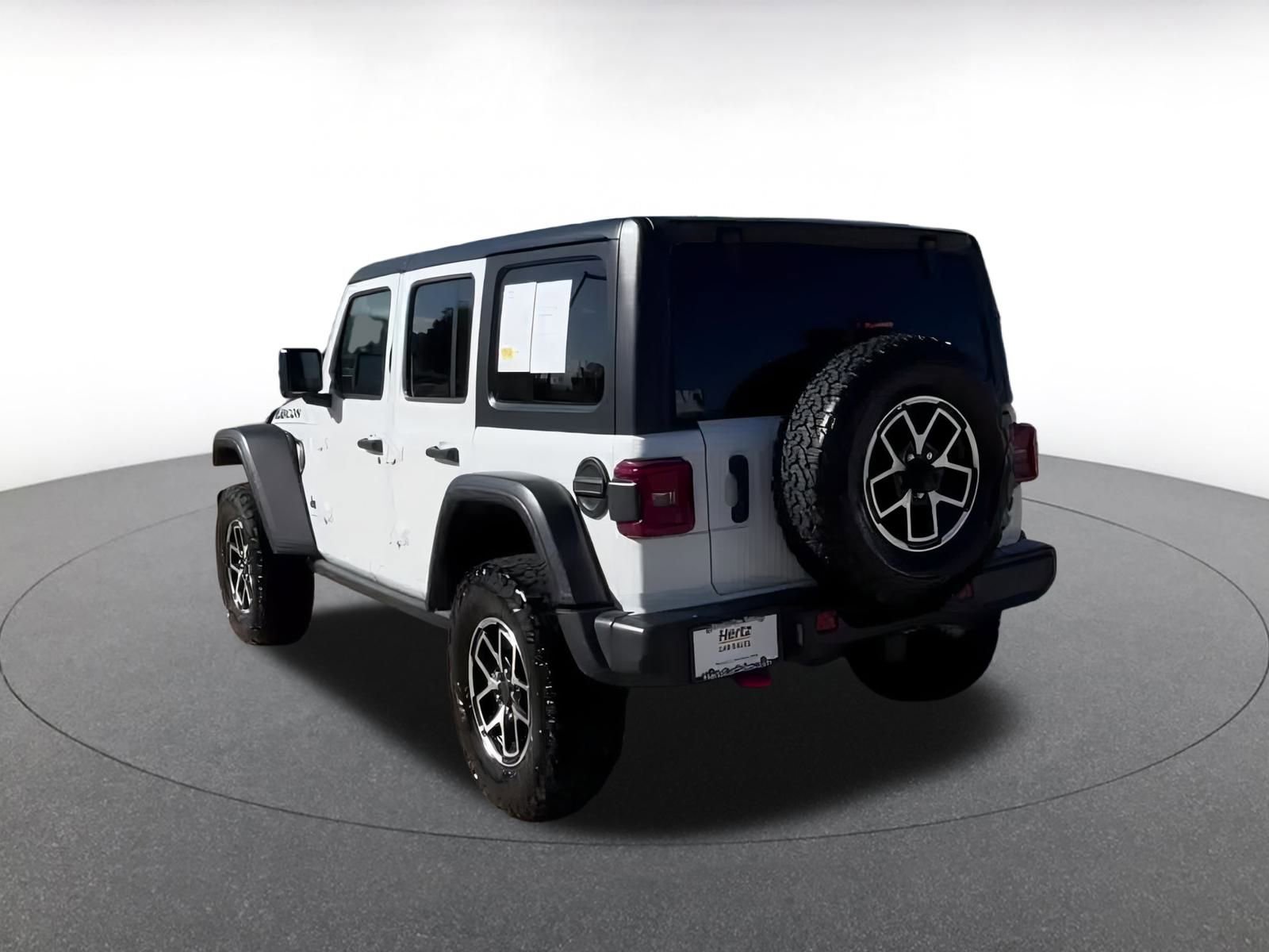 Used 2025 Jeep Wrangler Unlimited Rubicon image 14