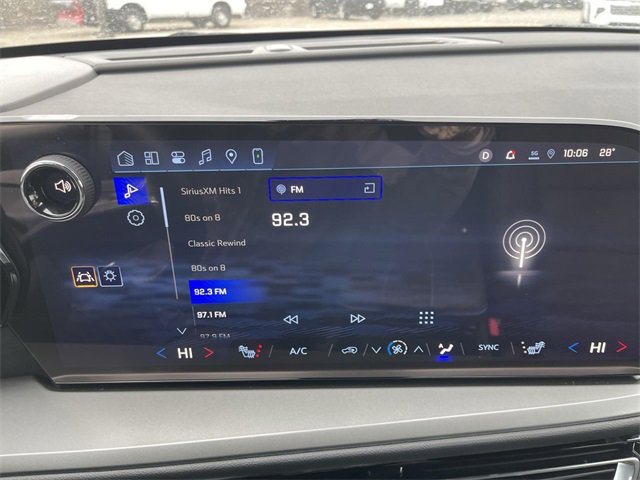 New 2026 Chevrolet Traverse LT w/ Driver Confidence Package image 16