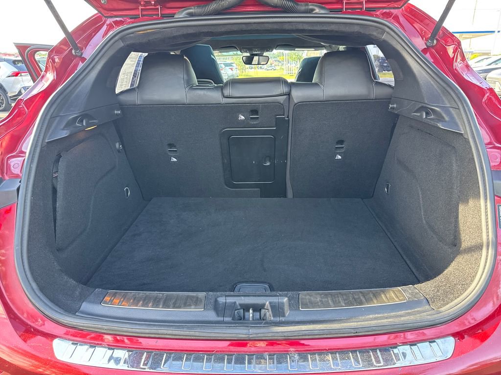 Used 2018 INFINITI QX30 Sport w/ Sport Leather Package image 23