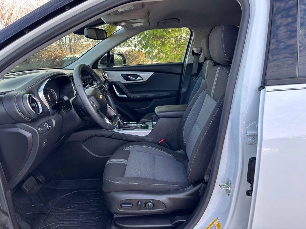 Used 2024 Chevrolet Blazer LT w/ Convenience Package image 12
