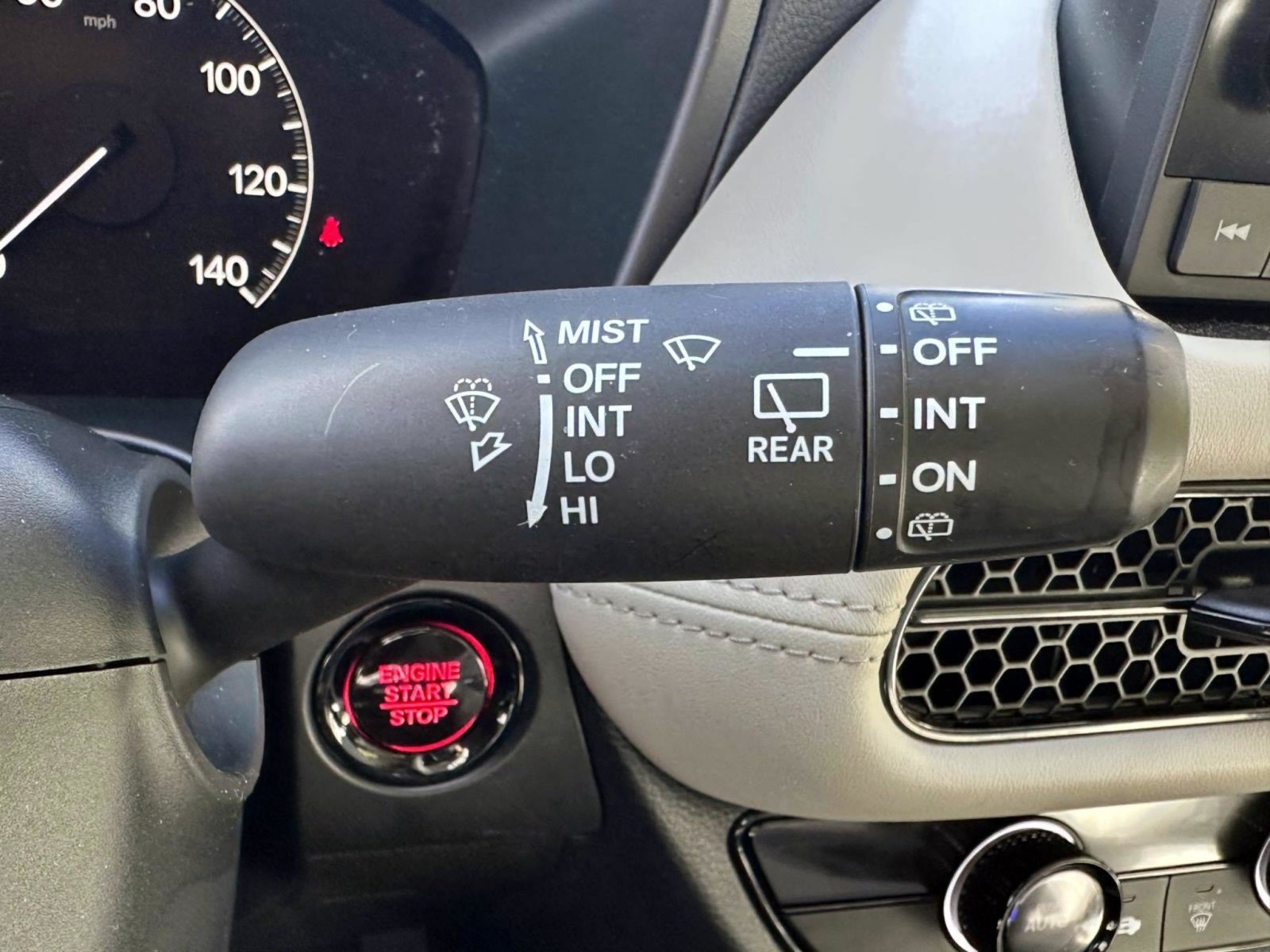 Used 2024 Honda HR-V LX image 18