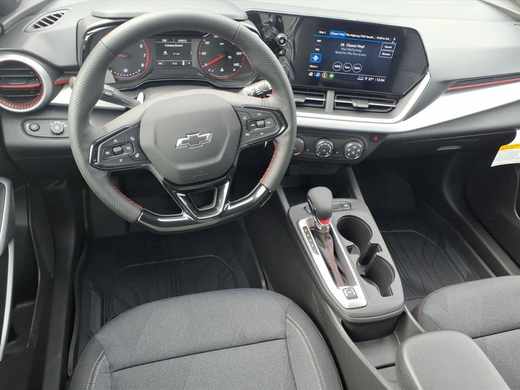 New 2026 Chevrolet Trax RS w/ Driver Confidence Package image 8