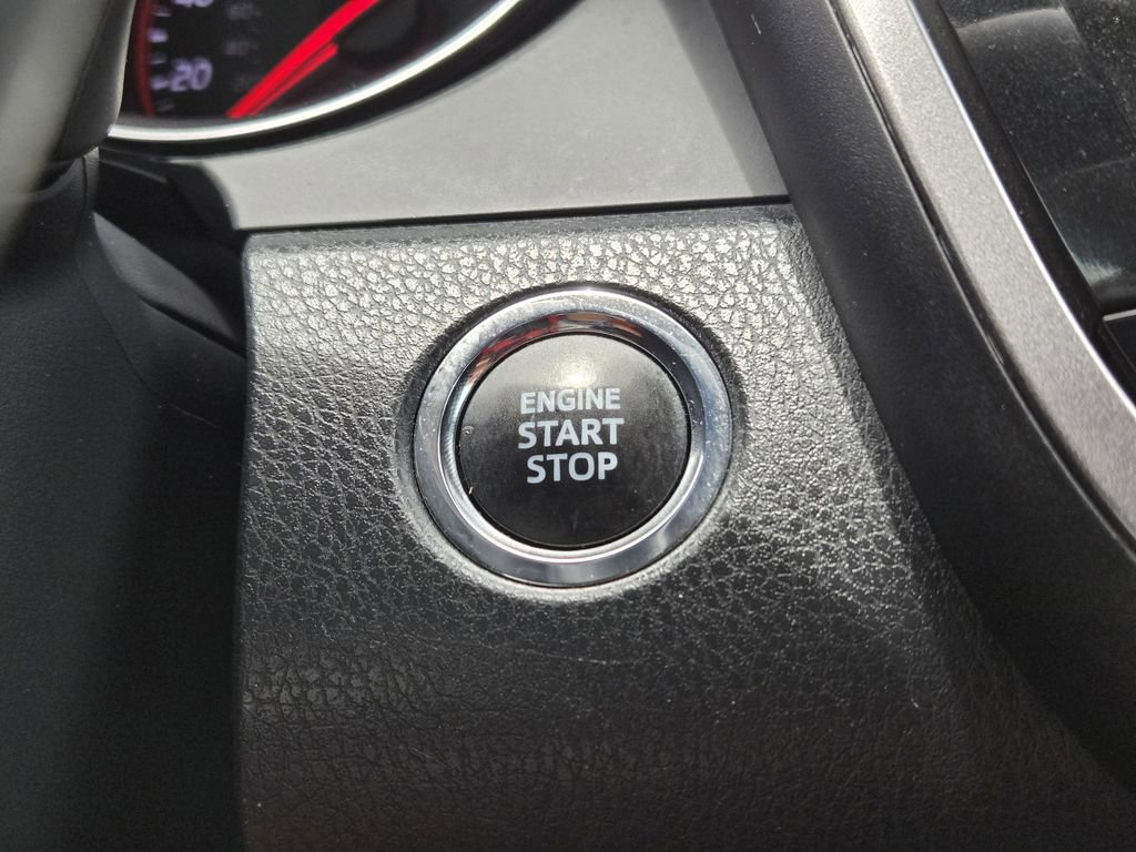 Used 2023 Toyota Camry XSE FWD image 23