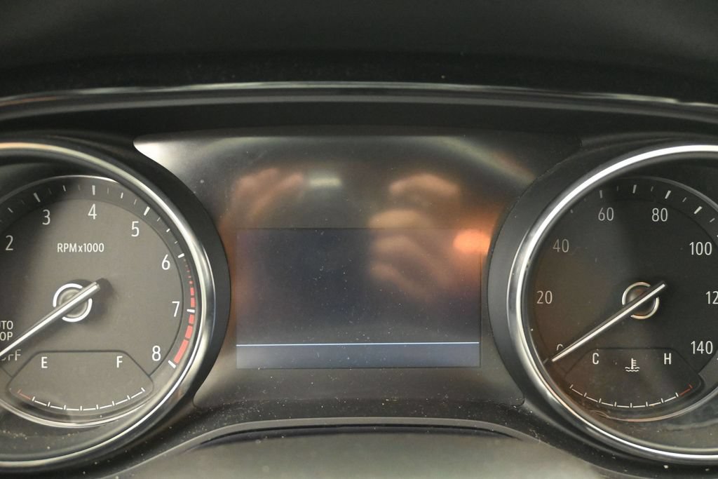 Used 2021 Buick Encore GX Select FWD image 11