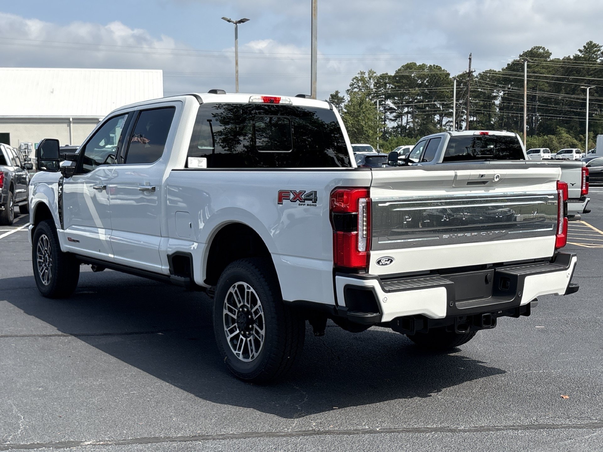 New 2027 Ford F350 Platinum w/ Platinum Plus Package AWD/4WD image 20