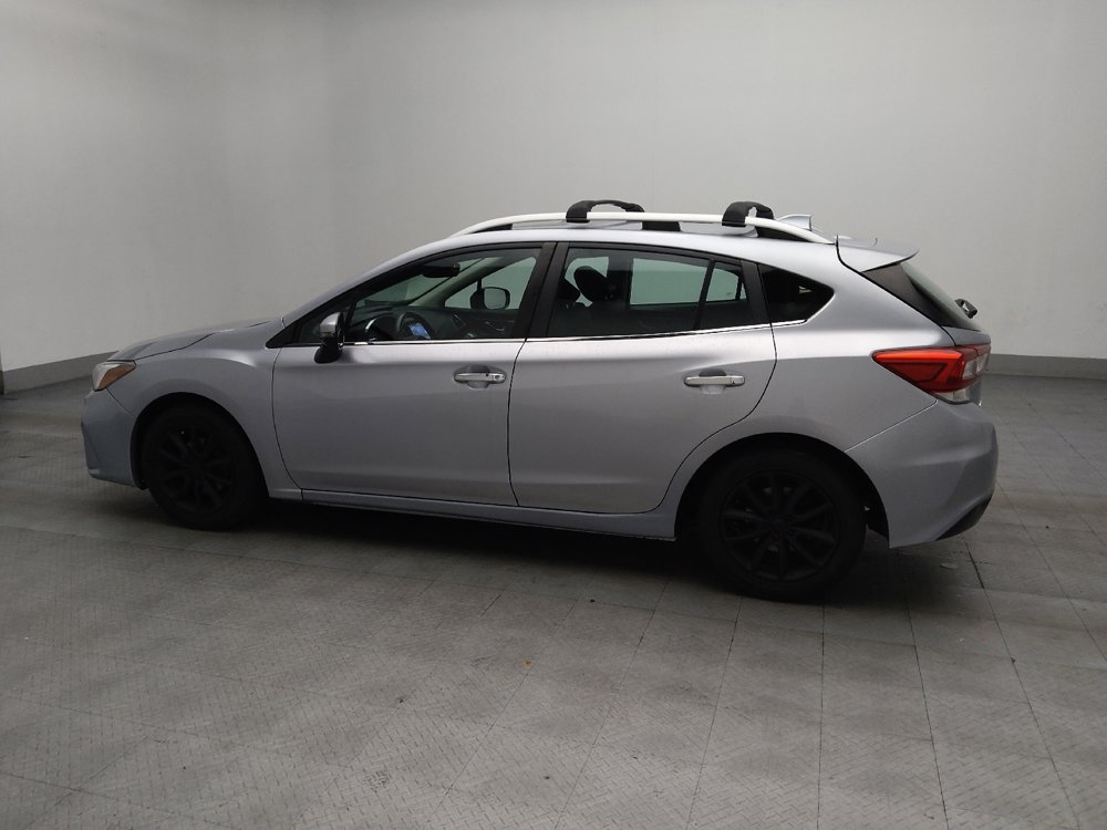 Used 2019 Subaru Impreza 2.0i Limited image 3