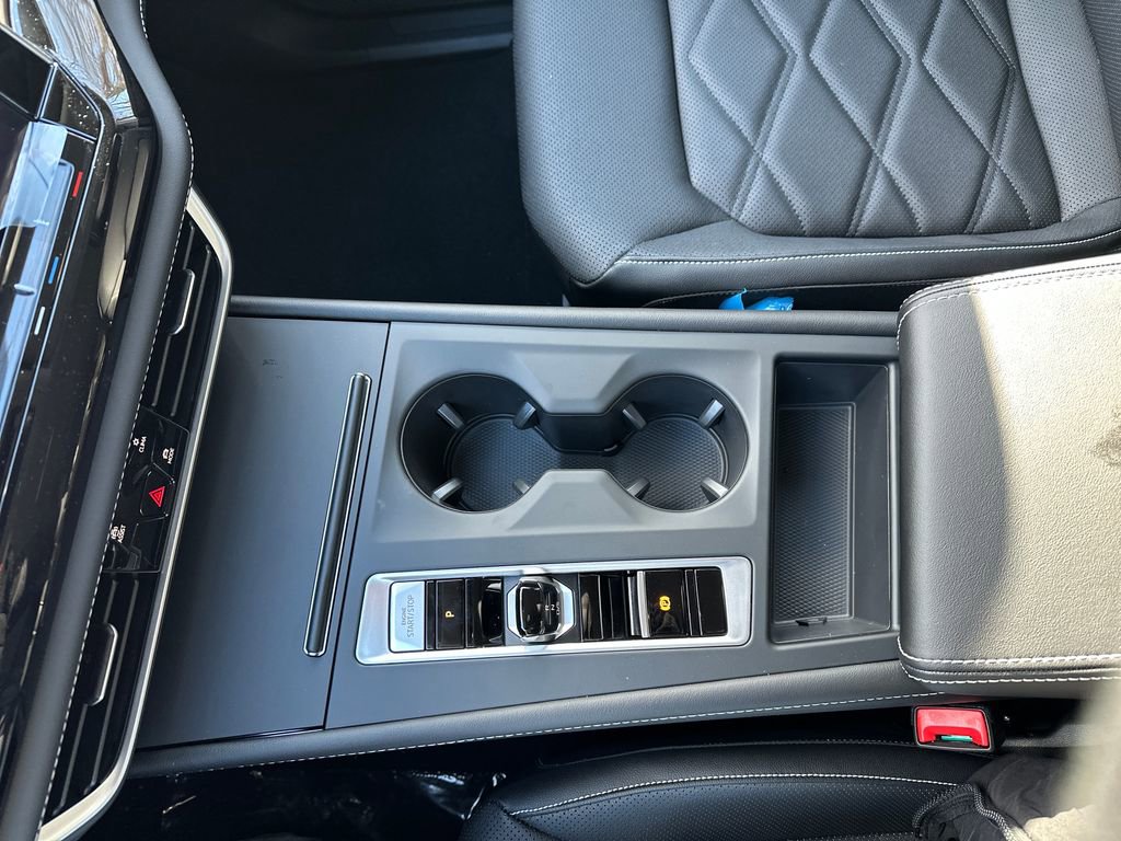 New 2026 Volkswagen Atlas SE image 13