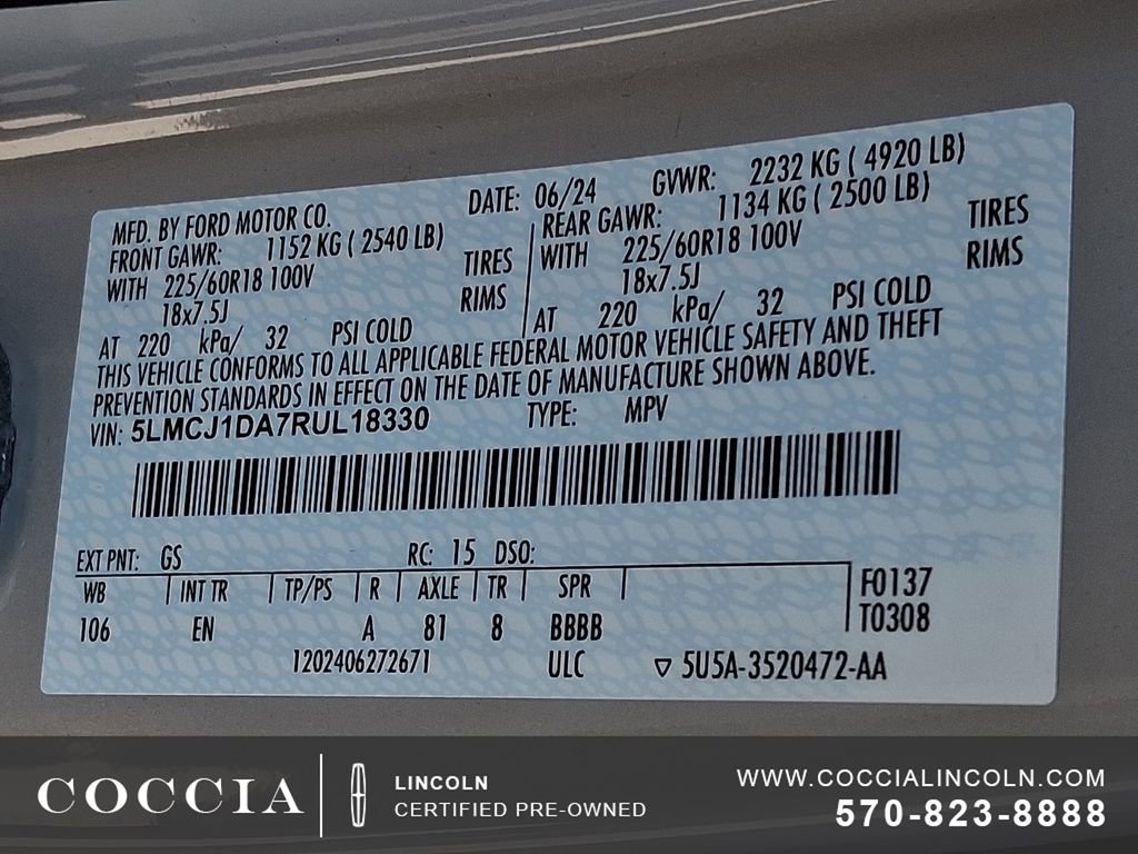 Certified 2024 Lincoln Corsair AWD image 28