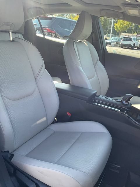 Used 2024 Toyota Prius XLE AWD/4WD image 17