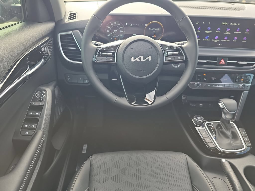 New 2026 Kia Seltos EX w/ EX Sunroof Package FWD image 13