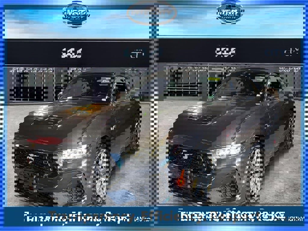 Used 2024 Ford Mustang GT Premium image 4