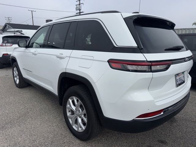 Used 2023 Jeep Grand Cherokee Limited image 7