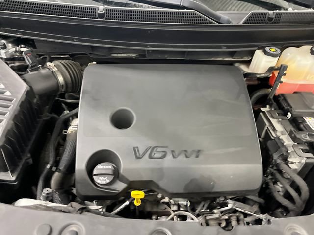 Used 2024 Buick Enclave Essence w/ Experience Buick Package image 30