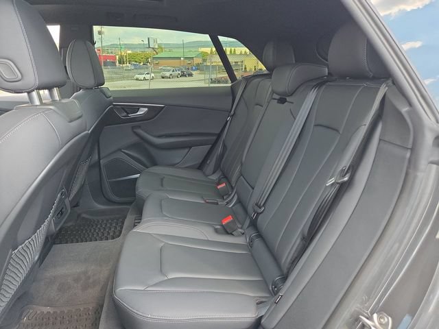 Used 2026 Audi Q8 Premium AWD/4WD image 23