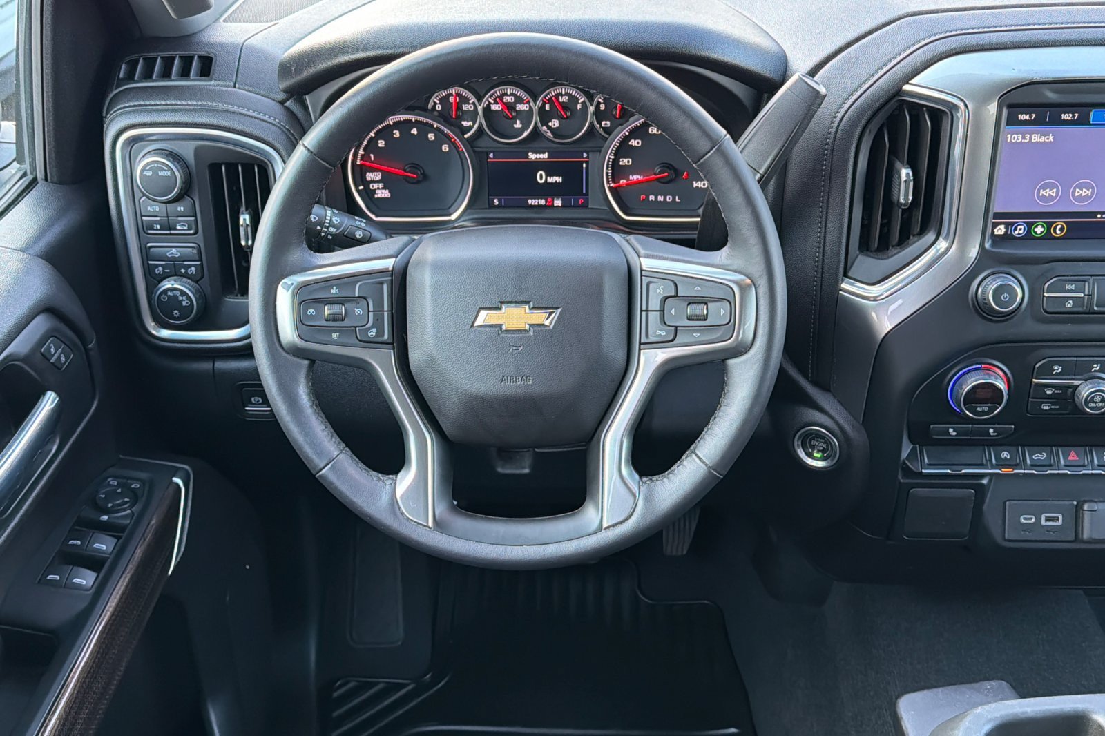 Used 2020 Chevrolet Silverado 1500 LT w/ All-Star Edition AWD/4WD image 11